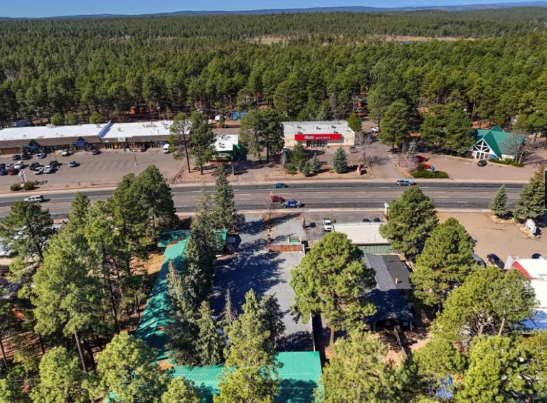 Pinetop from above, looking across White Mountain Boulevard